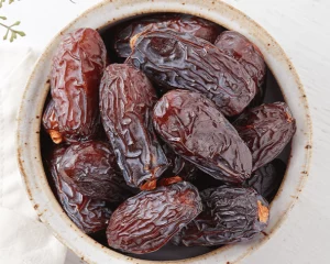 Medjool Dates (12 dates per pack)